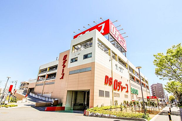 周辺環境-ショッピングセンター(390m)ロジャース戸田店