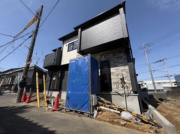 家族の温かさと陽光の暖かさ、楽しい毎日と明るい未来を予感させる「空間が織り成すひとつ先の住み心地」を演出します。