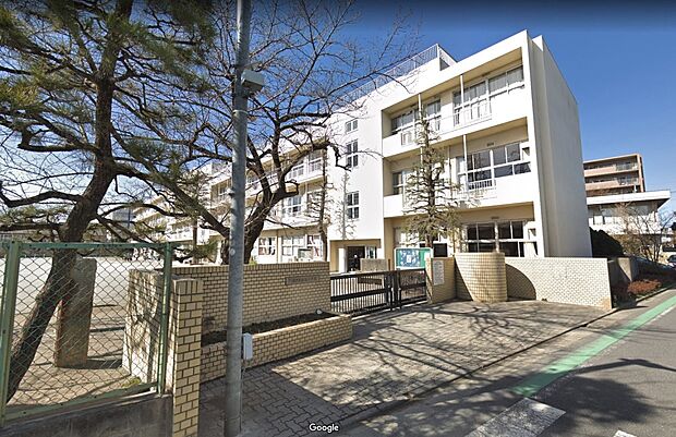 周辺環境-小学校(640m)仙波小学校