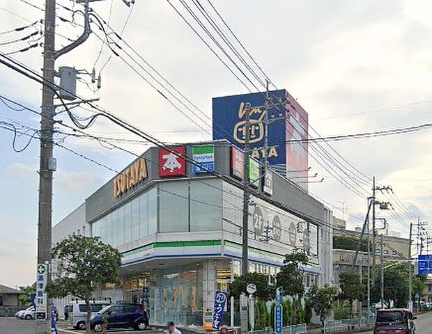 周辺環境-コンビニ(560m)ファミリーマート大宮指扇店