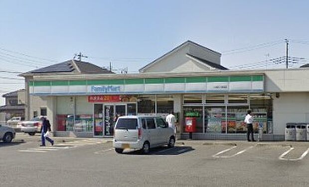 周辺環境-コンビニ(1300m)ファミリーマート川越府川高畑店