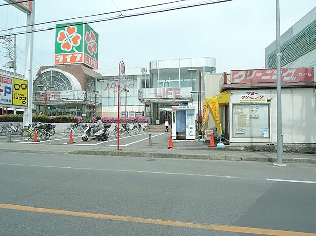 周辺環境-スーパー(710m)ライフ指扇店