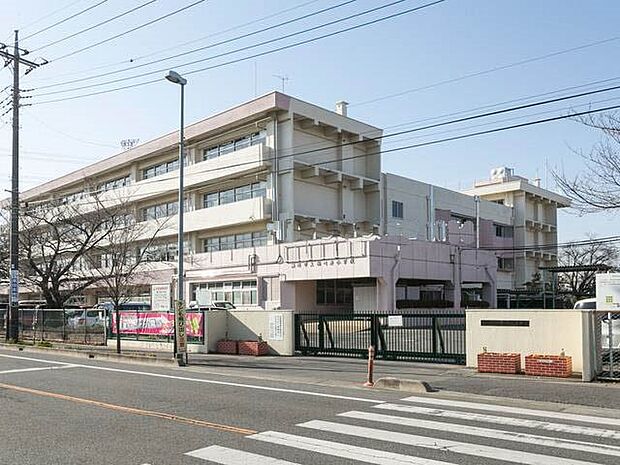 周辺環境-小学校(640m)桶川東小学校