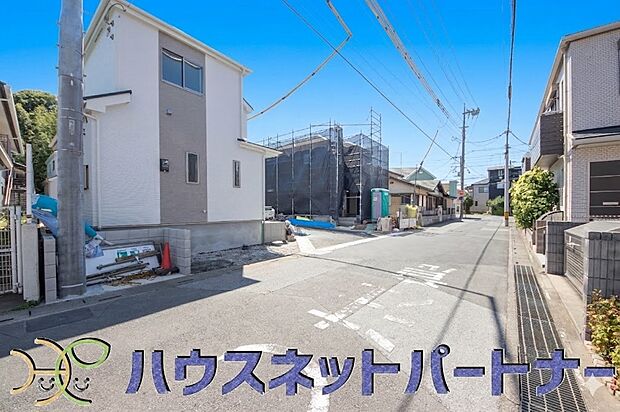 緑豊かな環境でライフワークが楽しみ。ご家族の安らぎをコンセプトに設計された住まいが誕生。