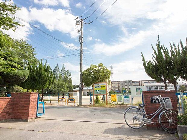 周辺環境-小学校(980m)宮前小学校