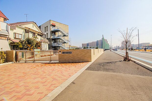 周辺環境-小学校(560m)島小学校