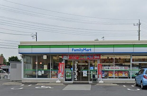 周辺環境-コンビニ(730m)ファミリーマート川越牛子店