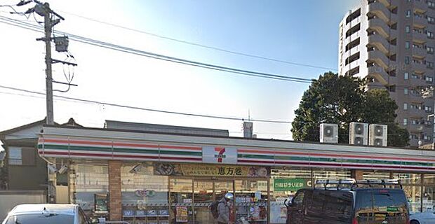 周辺環境-コンビニ(620m)セブンイレブン桶川東1丁目店