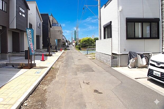 豊かで快適な暮らしを。ここから始まる「日常」はご家族にとってかけがえのない時間となります。少しでも豊かに、快適に。そんな想いから本邸宅は生まれました。