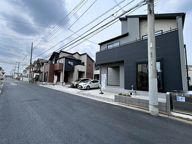 陽当りや通風性など各所に施された工夫で住みやすさを実現。部屋の大きさや周辺環境・街並など、資料には掲載していない情報が現地にはたくさんございます。是非ご確認下さい。