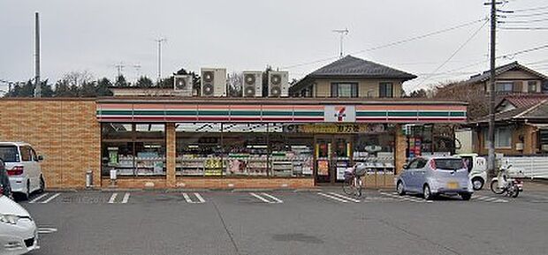周辺環境-コンビニ(690m)セブンイレブン川越笠幡店