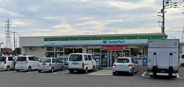 周辺環境-コンビニ(550m)ファミリーマート川越今福店