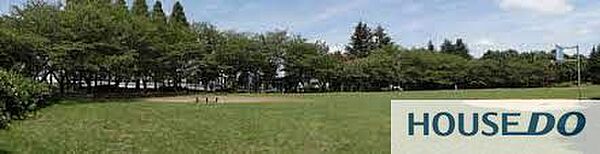 若柴公園 徒歩53分。 4180m