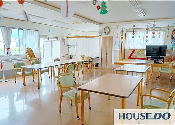 日差しの差し込...