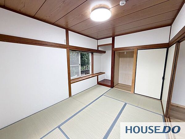 落ち着いた雰囲気の和室です。