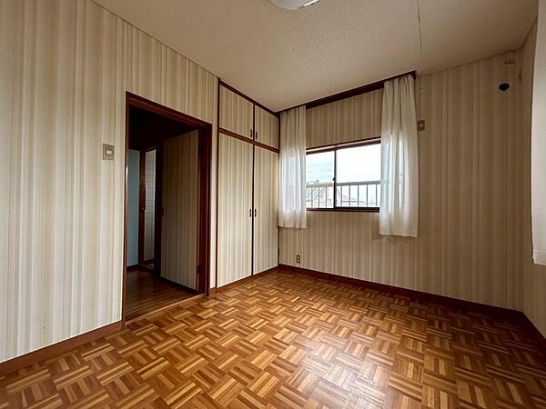 2階洋室（6.0帖）です♪