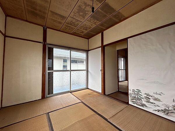 2階和室（6.0帖）です♪