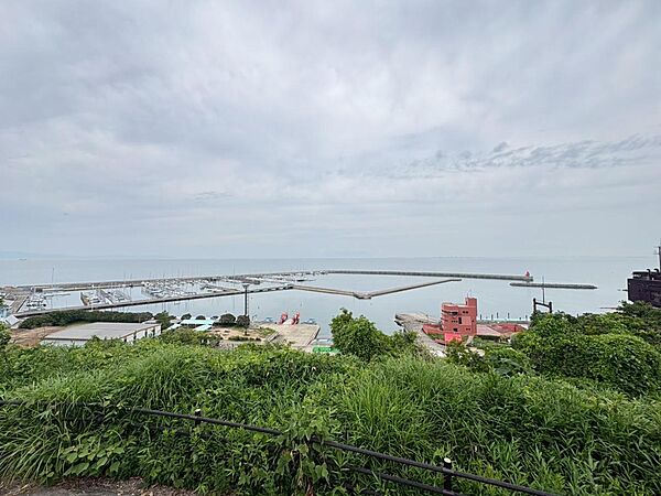 徒歩4分の展望台からの景色です♪