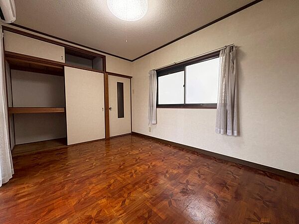 洋室
