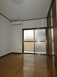 メゾネット佐藤 102 1階1Kのリビング/ダイニング