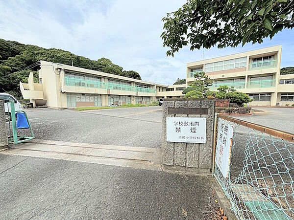 川崎町立池尻小学校