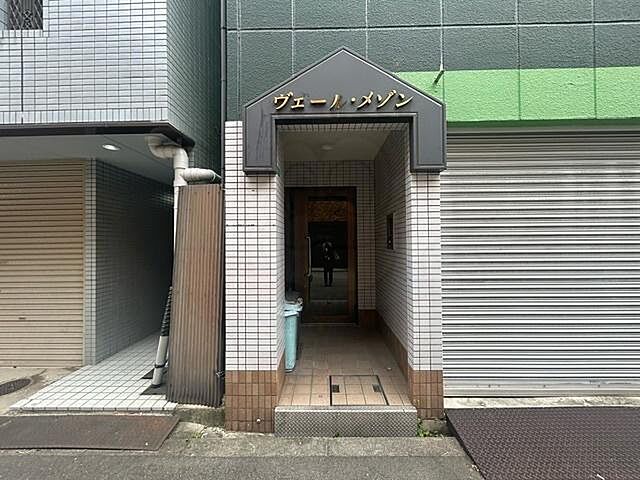 7 / 17