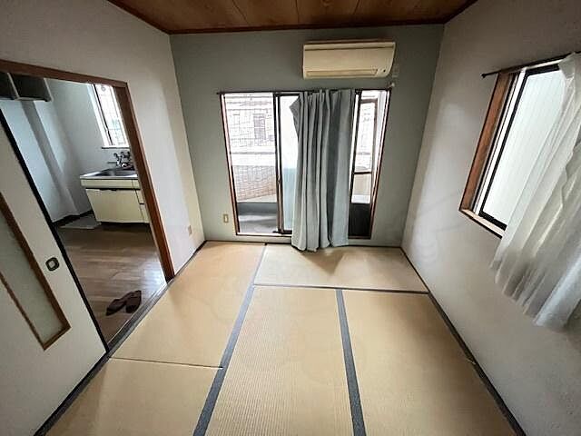 寝室