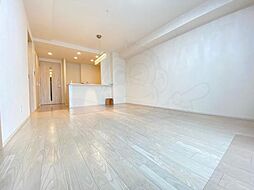 Osaka Metro中央線 コスモスクエア駅 徒歩5分の賃貸マンション 6階3LDKのリビング/ダイニング