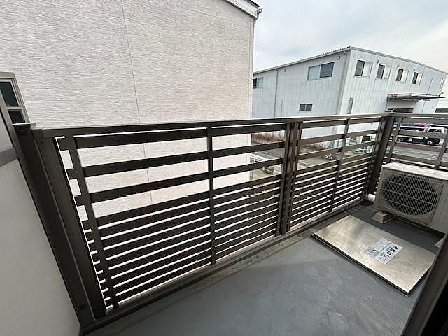 バルコニー