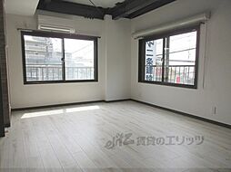 京阪本線 東福寺駅 徒歩16分の賃貸マンション 2階1Kのリビング/ダイニング