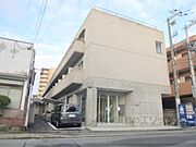 西京極駅より徒歩4分 2階 築41年の賃貸物件