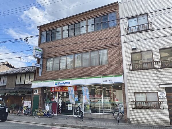 ファミリーマート　麻田東一条店まで190メートル