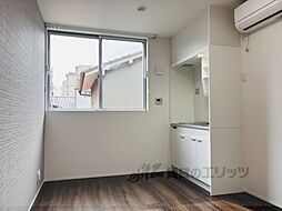 Ｋレジデンス神宮丸太町 2階ワンルームのリビング/ダイニング