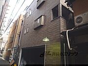 烏丸駅より徒歩3分 3階 築55年2ヶ月の賃貸物件