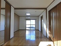 京都市営烏丸線 鞍馬口駅 徒歩7分の賃貸マンション 2階2Kのリビング/ダイニング