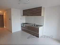 JR草津線 手原駅 徒歩17分の賃貸マンション 1階1LDKのリビング/ダイニング