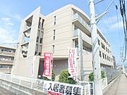 草津駅より徒歩21分 3階 築27年11ヶ月の賃貸物件