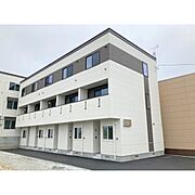 発寒駅より徒歩10分 築3年10ヶ月 3階建の賃貸物件