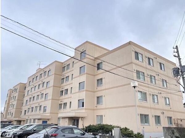 apartment 北海道札幌市西区琴似三条２丁目8-18