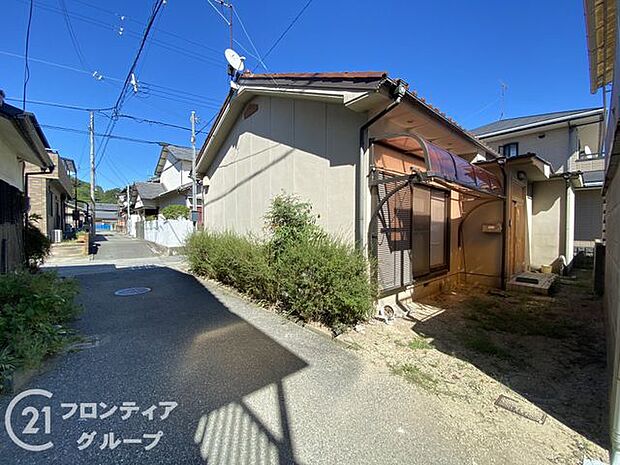 最寄り駅まで徒歩圏内の便利な立地です。