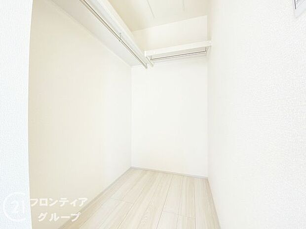 各室に収納スペ―スがありますのでお部屋スッキリ片付きますね