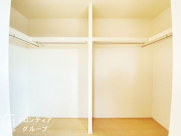 充実した収納スペースなので、お子様が大きくなって、荷物が増えてもたっぷり収納しておけますね