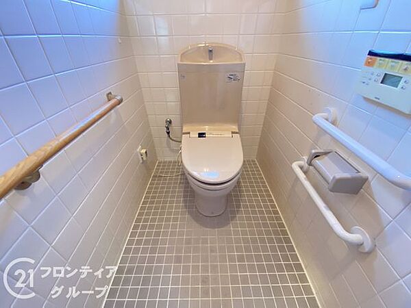 トイレを拡大表示