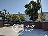 周辺：加古川市立神吉中学校 徒歩30分。 2460m