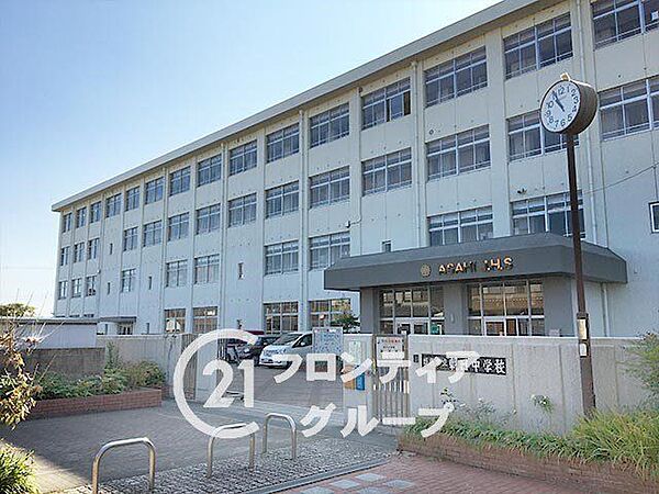 姫路市立朝日中学校 徒歩30分。 2400m