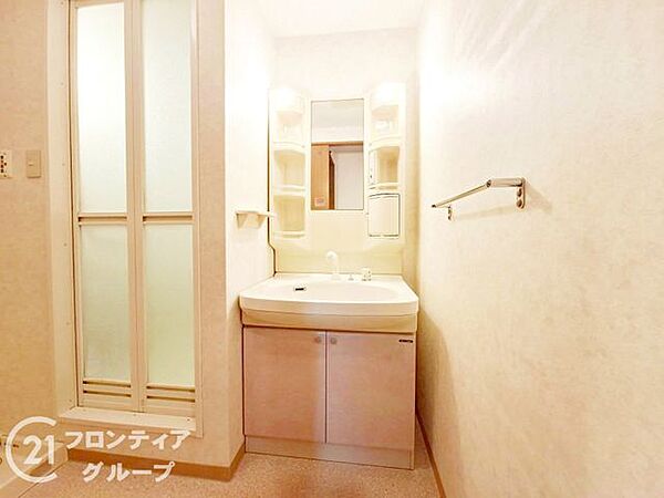 お客様にあった住宅ローンをご提案させていただきます