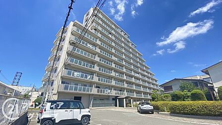 「いつかは」と思っていた住まい探しも、具体的に動き出すと意外とスムーズに進むものです。まずは気軽にご相談いただけます