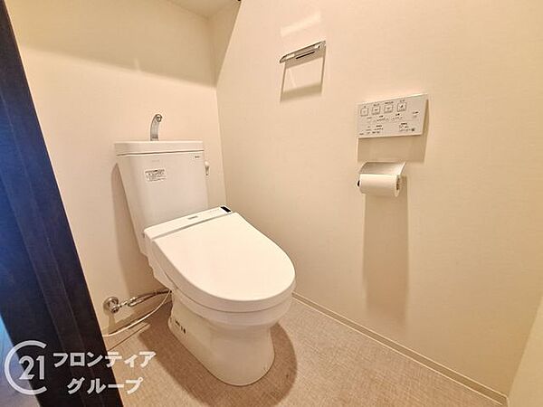 住まい選びは、価格や立地だけでなく、将来の暮らし方まで含めて考えることが大切です。今の段階で気になっていることを、まずスタッフに話してみてください