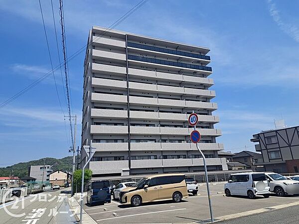 「いつかは」と思っていた住まい探しも、具体的に動き出すと意外とスムーズに進むものです。まずは気軽にご相談いただけます
