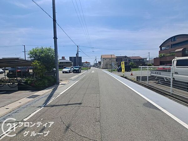 住まい探しは、情報収集の段階から動き出すことで選択肢が広がります。気になる物件があれば、まずお気軽にお問い合わせください